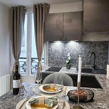Montparnasse - Executive For Business Apartman *